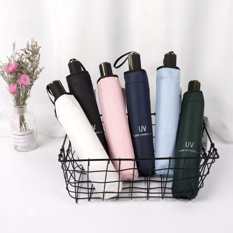 Long Lasting Sturdy Compact Umbrella 8 Ribs Strong Foldable Umbrella With 42 Inches Coverage